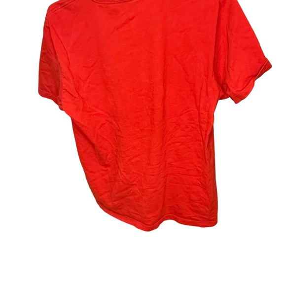 Vintage Nike Red Regular Fit T-Shirt - Picture 2 of 4